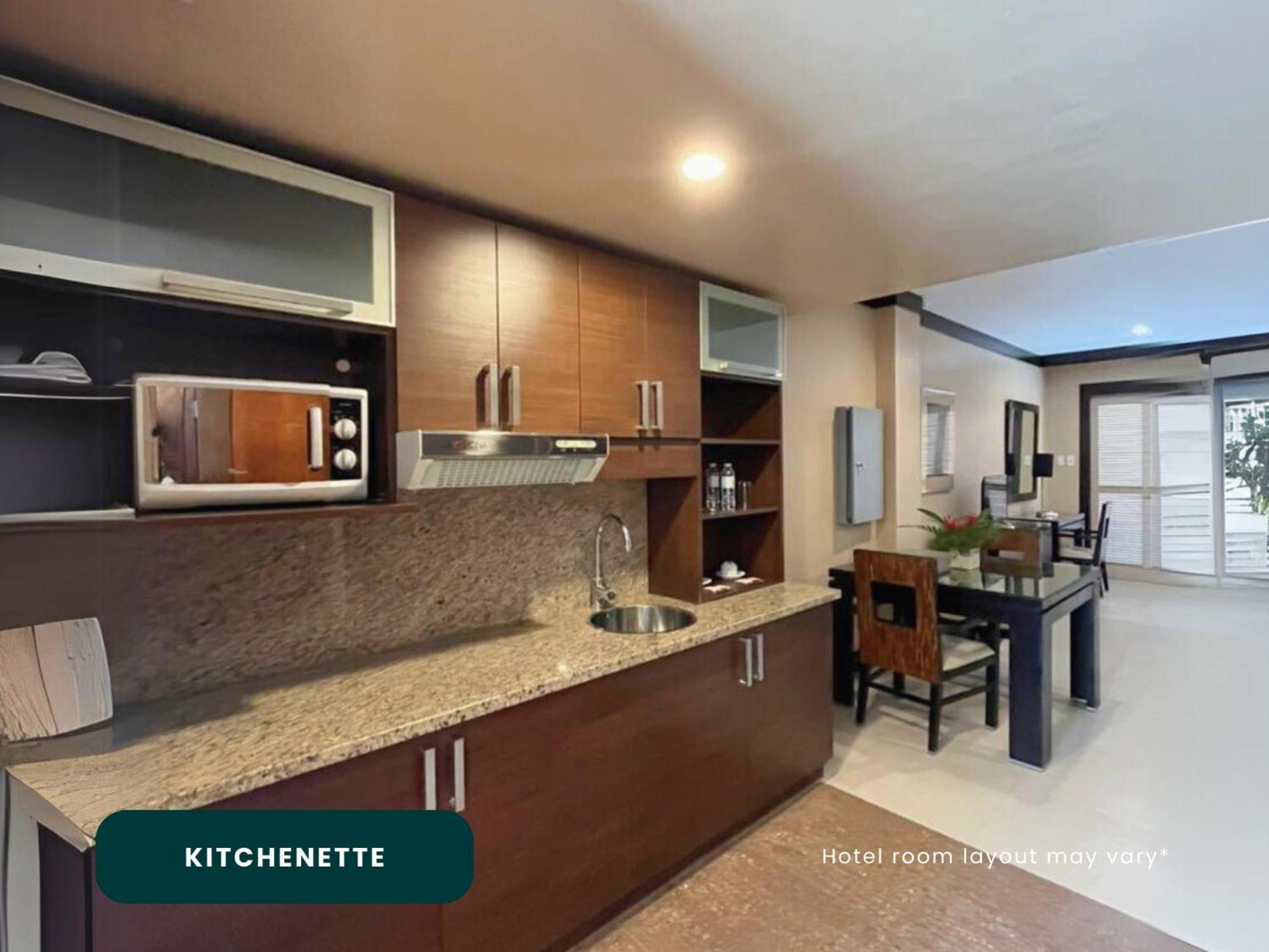 Coralpoint Gardens Suites & Residences Lapu-Lapu City Esterno foto
